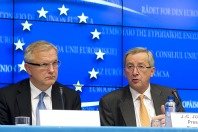 Eurogroup Juncker Dec 2010_Picnik.jpg